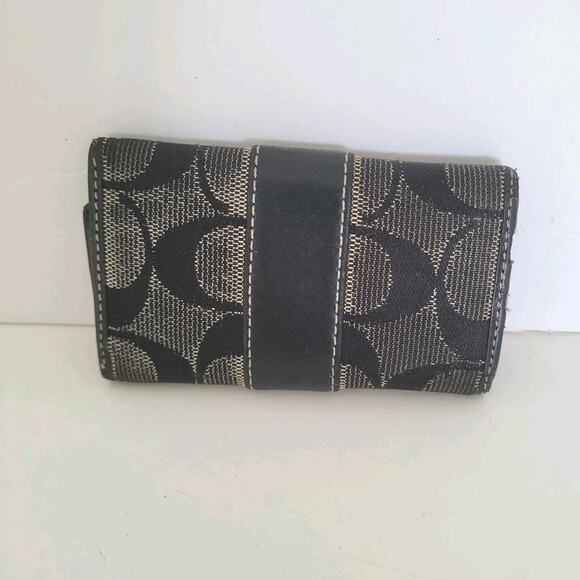 Damaged Coach Wallet Key Case Holder Black Canvas Leather Small - Picture 2 of 8